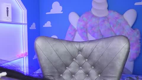 Marilyn online show from December 5, 10:35 am