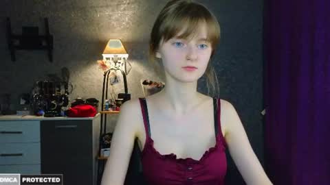 Alisa NONNUDE online show from June 30, 6:31 pm