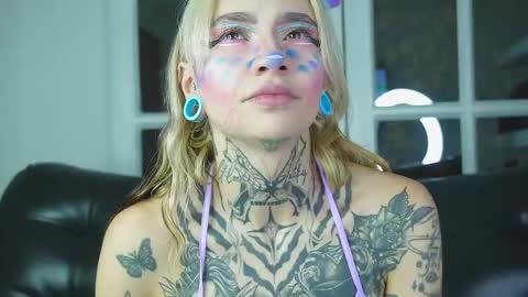 miss___angel online show from March 9, 11:03 am