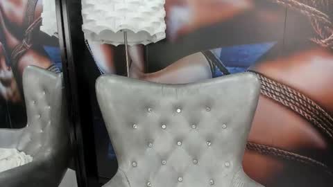 Taylor online show from October 7, 2:31 am