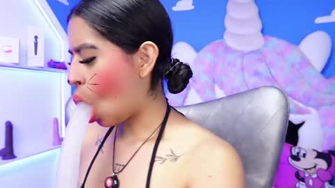 Anya online show from February 28, 11:03 am