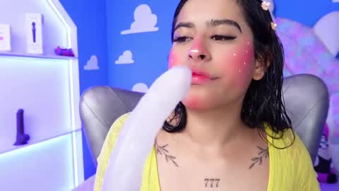 Anya online show from March 7, 2:23 pm