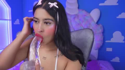 Anya online show from September 18, 11:01 am