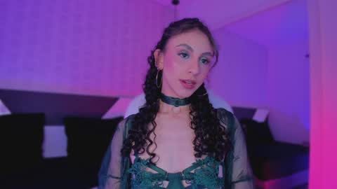 Charlotte online show from February 3, 5:18 am