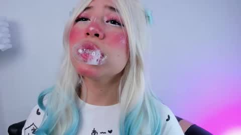 Daphne online show from October 8, 2:42 am