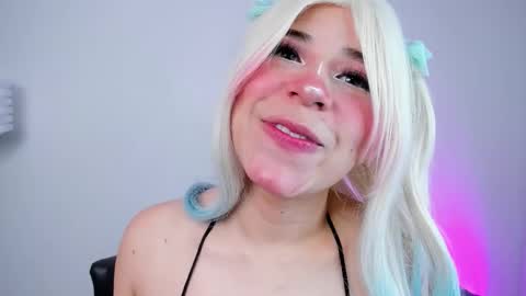 Daphne online show from October 23, 6:17 pm