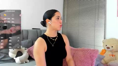 miss__jones_ online show from November 15, 12:08 am