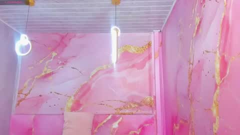 miss__luna_ online show from September 12, 10:48 am