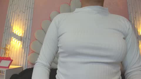 Snapshot of miss__star_ chatting on January 16, 12:42 pm miss__star_ online show from January 16, 12:42 pm