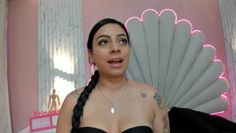 Snapshot of miss__star_ chatting on March 20, 3:39 pm miss__star_ online show from March 20, 3:39 pm