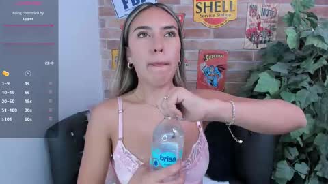 Zoe online show from September 26, 6:12 pm