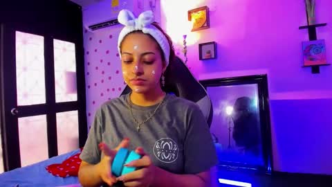 Snapshot of miss_akemi chatting on October 12, 2:05 pm Akemi 3 online show from October 12, 2:05 pm