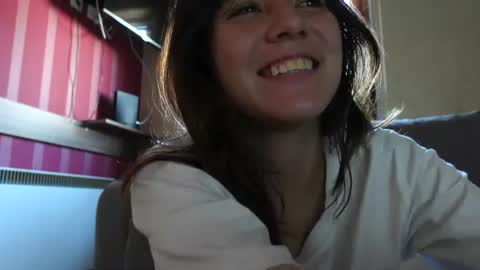 Snapshot of miss_ann_1 chatting on June 23, 6:11 am miss_ann_1 online show from June 23, 6:11 am