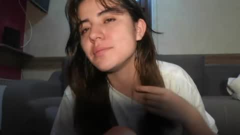 Snapshot of miss_ann_1 chatting on July 22, 3:42 am miss_ann_1 online show from July 22, 3:42 am