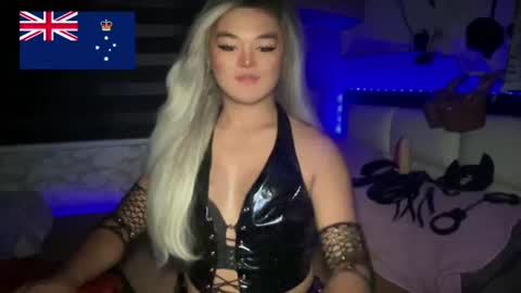 Call me  Miss Antonette  online show from June 24, 8:08 pm