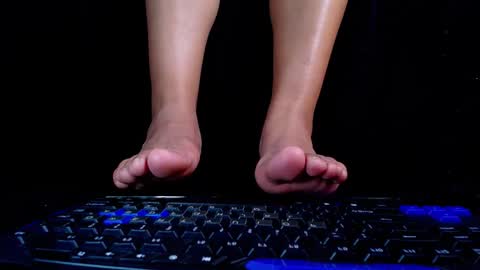 Snapshot of miss_ariss chatting on March 2, 5:08 am miss_ariss online show from March 2, 5:08 am