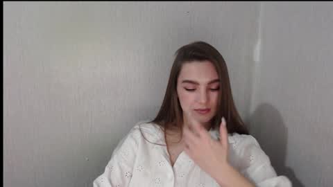 Snapshot of miss_azalea chatting on February 18, 7:43 pm Georgia online show from February 18, 7:43 pm