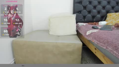 miss_big_ass21 online show from February 17, 1:25 am