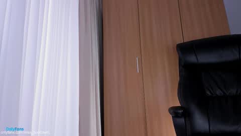 Ivy online show from October 9, 10:24 am