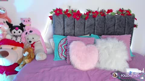 lucy 3 online show from December 12, 3:21 am