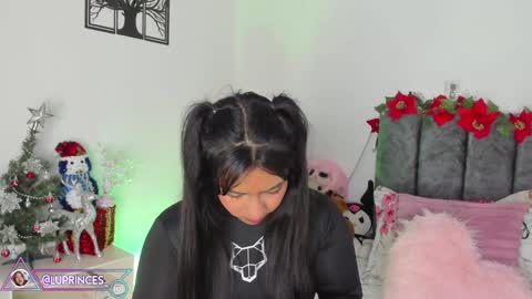 lucy 3 online show from December 29, 4:16 am