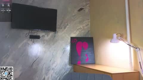 Sandy online show from October 11, 12:32 am