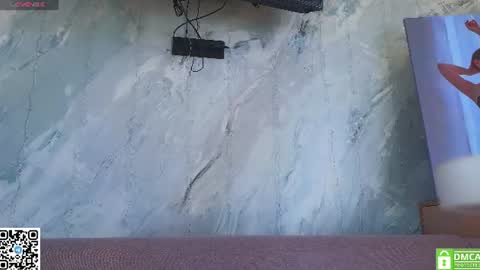 Sandy online show from June 8, 1:39 am