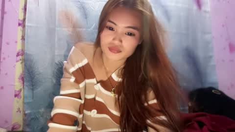 Snapshot of miss_cassyx chatting on May 21, 8:05 pm Cassy online show from May 21, 8:05 pm