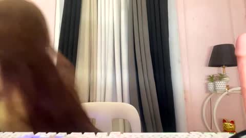 Snapshot of miss_cassyx chatting on May 25, 6:03 pm Cassy online show from May 25, 6:03 pm