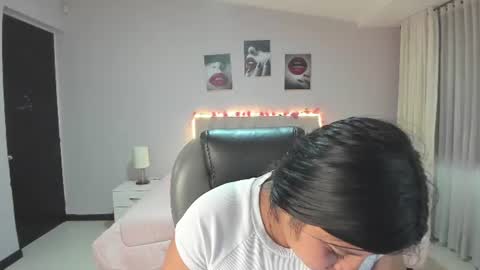 Cataleya online show from June 15, 11:34 am