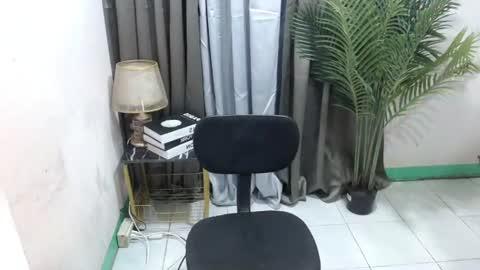 miss_catherinex online show from June 17, 2:18 pm
