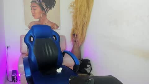 miss_channellx online show from October 25, 1:13 am