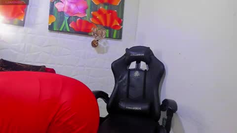 Clare PocaHose online show from February 13, 2:18 am