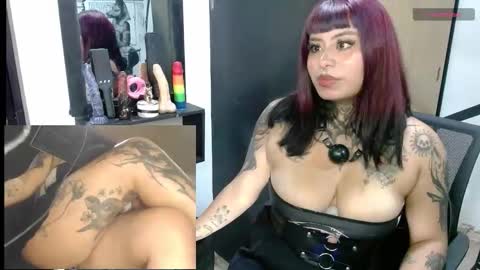 miss_clover online show from September 11, 11:05 pm