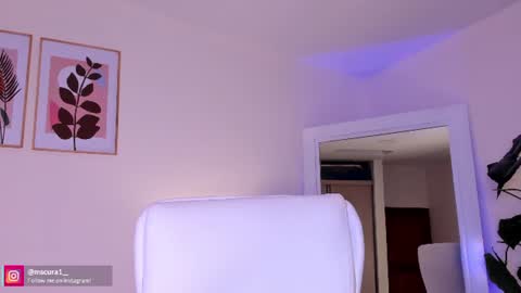 Snapshot of miss_curazao chatting on June 17, 12:40 pm CANDELA CASTRO online show from June 17, 12:40 pm
