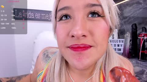 Danika online show from December 26, 2:27 pm