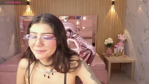 miss_devil_s online show from February 21, 3:18 am