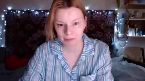 Elis online show from December 11, 12:34 pm