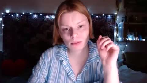 Elis online show from December 11, 7:14 pm