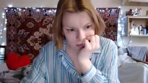 Elis online show from February 6, 12:16 pm