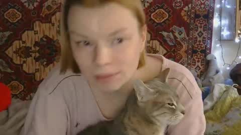 Snapshot of miss_elistia_ chatting on February 12, 10:10 am Elis online show from February 12, 10:10 am
