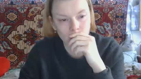 Snapshot of miss_elistia_ chatting on April 29, 10:41 am Elis online show from April 29, 10:41 am