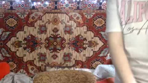 Snapshot of miss_elistia_ chatting on June 9, 11:00 am Elis online show from June 9, 11:00 am