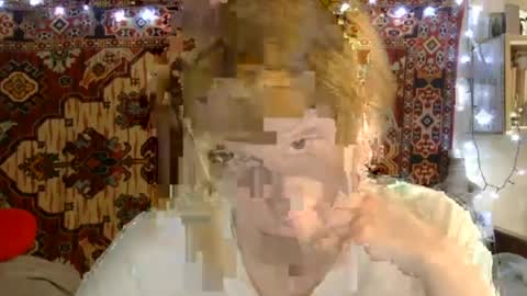 Snapshot of miss_elistia_ chatting on July 20, 11:01 am Elis online show from July 20, 11:01 am
