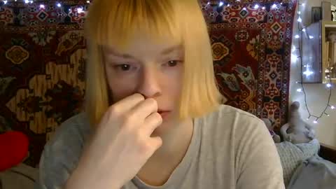 Snapshot of miss_elistia_ chatting on July 24, 11:30 am Elis online show from July 24, 11:30 am