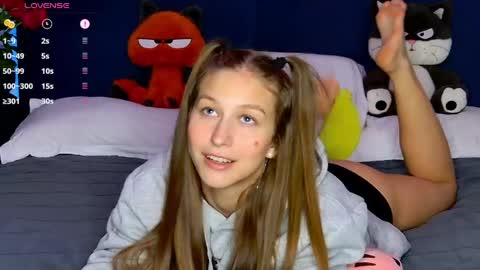 Emily online show from May 1, 5:17 pm
