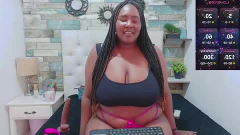 miss_evans_ online show from June 3, 2:33 pm