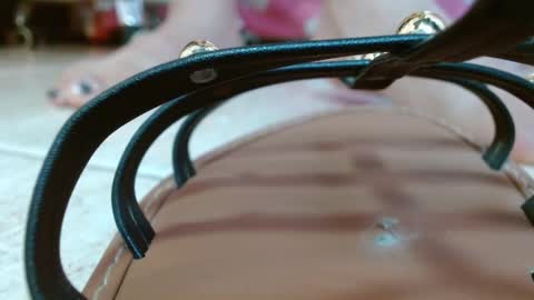 Miss Evoleth online show from February 21, 1:34 pm