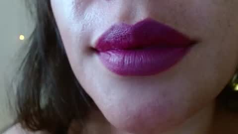 Miss Evoleth online show from July 29, 2:15 pm