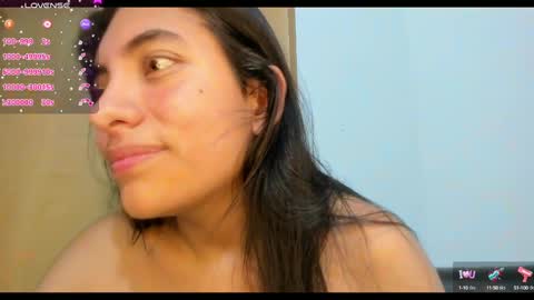 Snapshot of miss_eylens chatting on January 7, 2:53 am miss_eylens online show from January 7, 2:53 am